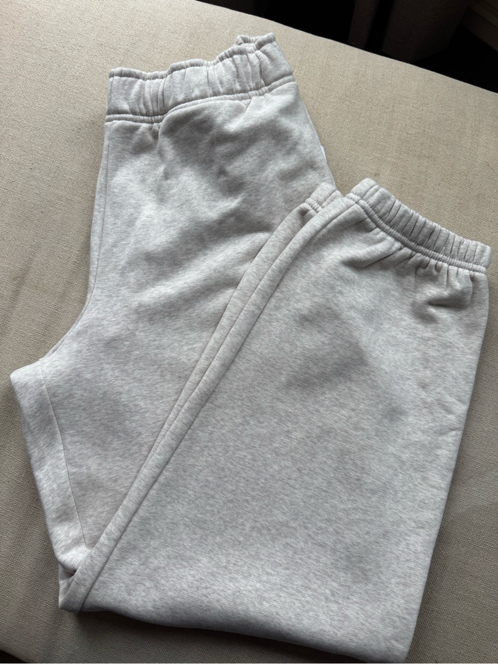 Athetla sweatpants